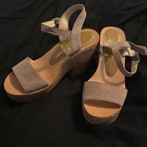 Dolce Vita, Randi Wedge, Size 9, Almond Suede